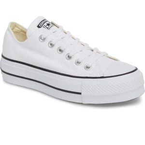 Converse Chuck Taylor All Star Platform size 6, white, worn once.